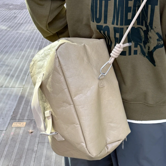 國外 NIKE 區域門市限定 皺褶纏繞繩結背袋 超大容量雙隔層 手提側背包 行李袋