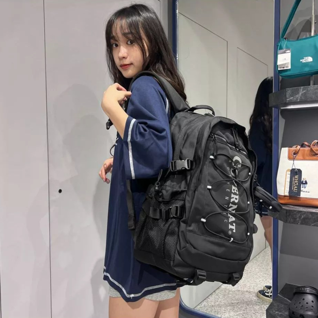 韓國 Covernat Authentic 新款防水抗撕裂 多夾層 反光網袋 大容量機能後背包 / 31L